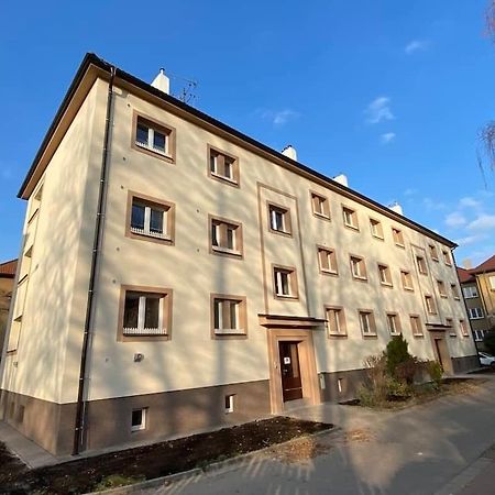 Ferienwohnung Apartman Visnovka Pardubice Exterior foto